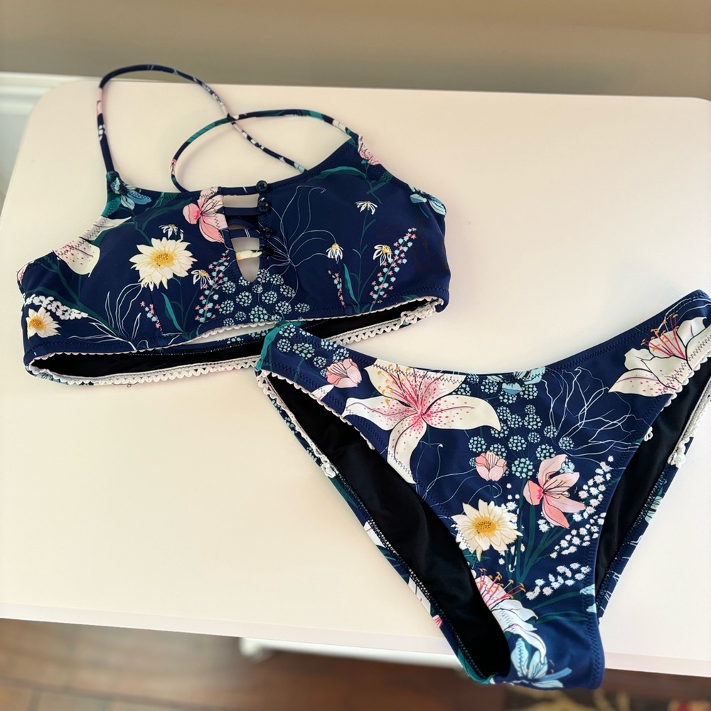 cupshe bikini!